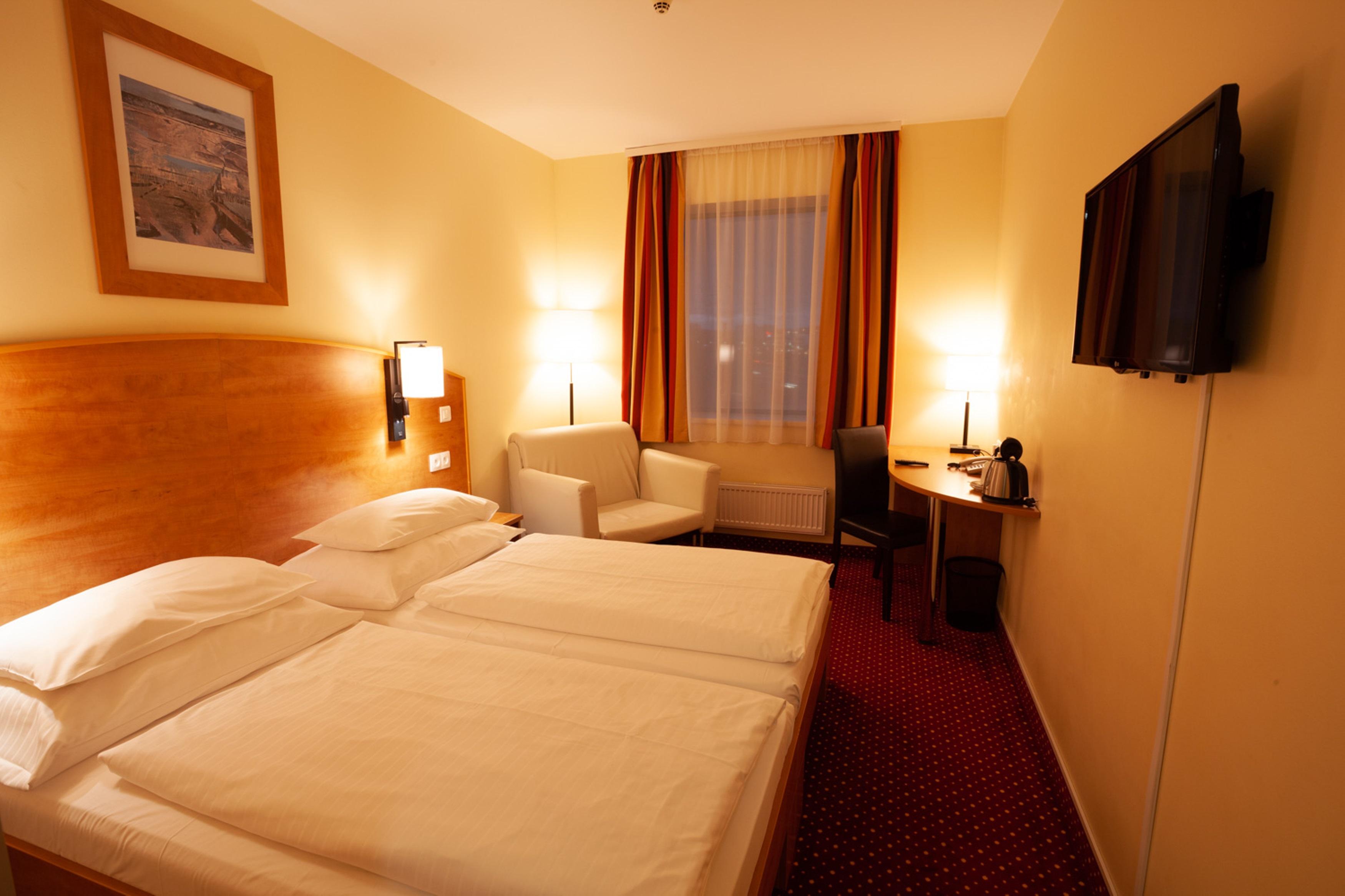Amedia Express Prague, Trademark Collection By Wyndham 3* Praga