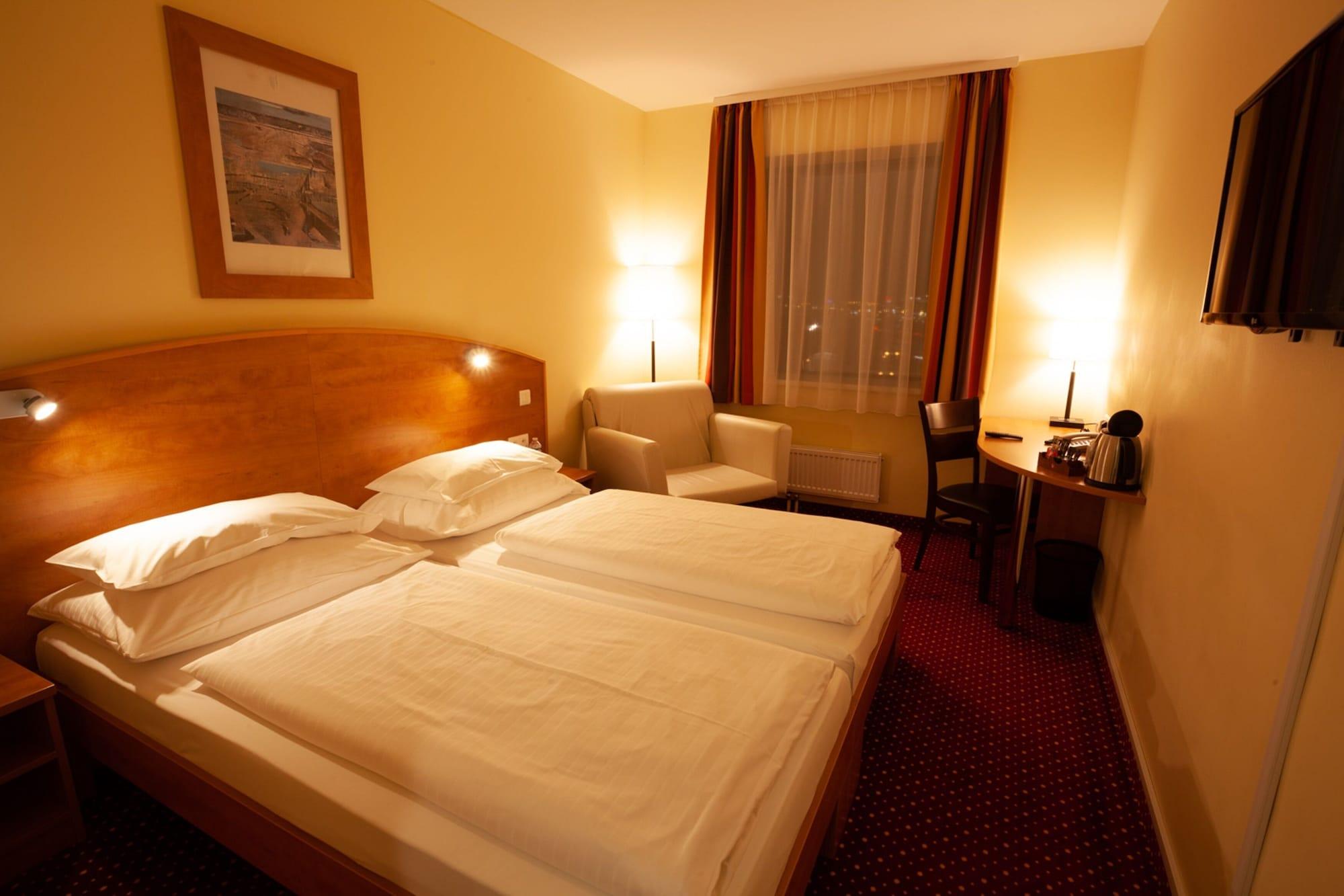 Amedia Express Prague, Trademark Collection By Wyndham Praga